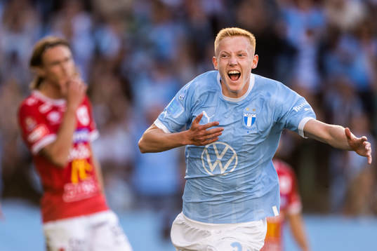 Bläddra bland fler bilder av Fotboll, Allsvenskan, Malmö FF - Degerfors