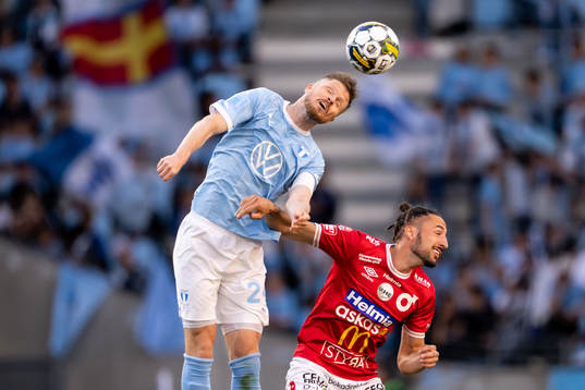 Malmö FFs Lasse Nielsen och Degerfors Dijan Vukojevic