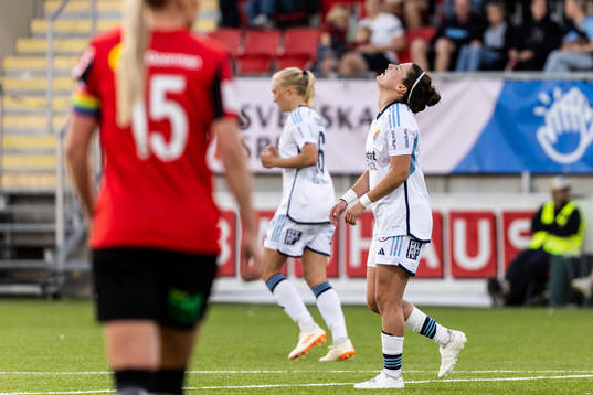 Djurgårdens Hayley Dowd deppar