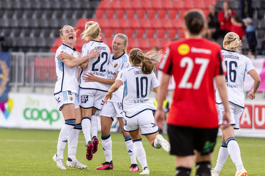 Djurgårdens spelare jublar