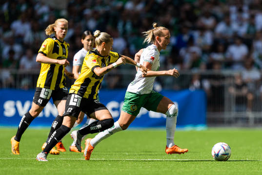 Häckens Marika Bergman Lundin och Hammarbys Julia Roddar