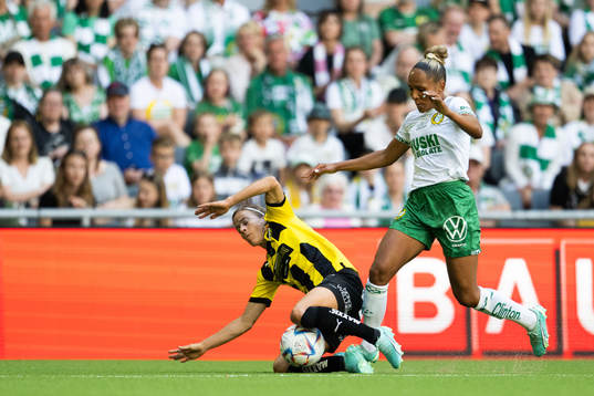Häckens Aivi Luik och Hammarbys Madelen Janogy