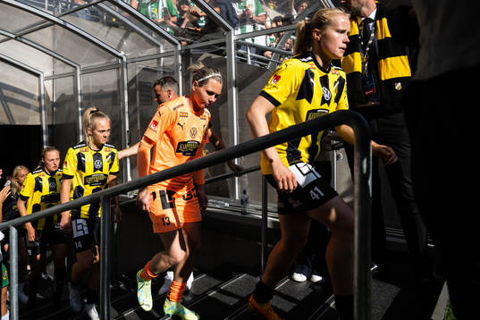Häckens Elma Junttila Nelhage, Molly Johansson, målvakt