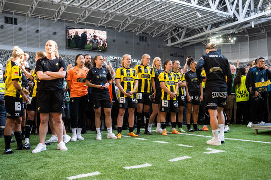 Häckens spelare deppar