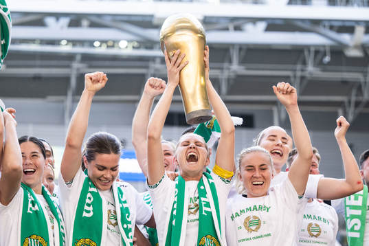 Hammarbys Kyra Cooney-Cross, Hanna Folkesson, Alice