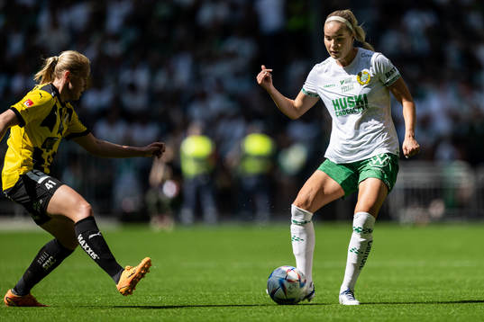 Häckens Julie Blakstad och Hammarbys Eva Nyström