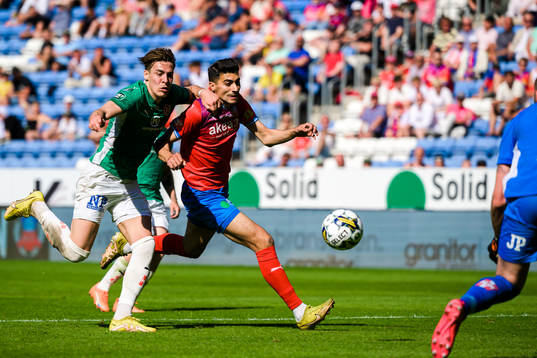 Jönköpings Södras Adam Ben Lamin och Helsingborgs Amar