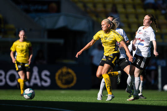 Elfsborgs Matilda Ståhlbom Karlsson och Vänersborgs Ebba