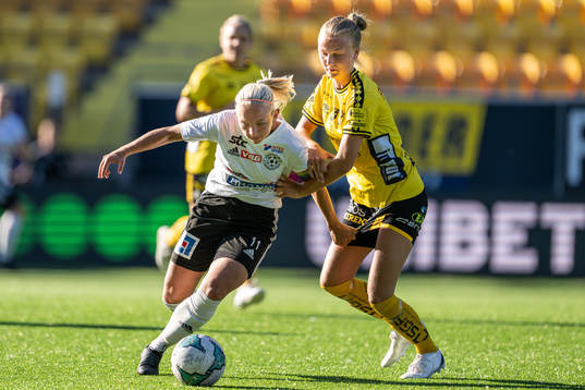 Vänersborgs Malin Wallgren och Elfsborgs Linn Sångberg