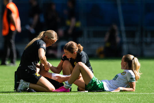 Hammarbys Matilda Vinberg får vård