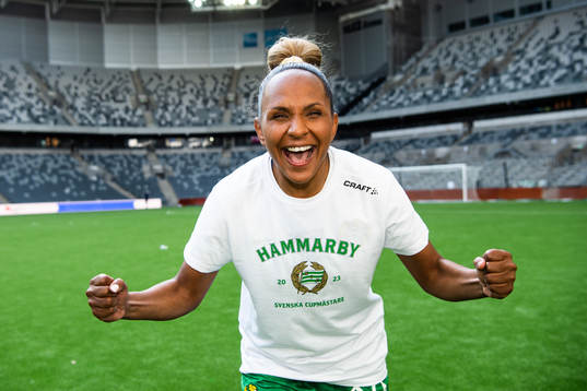 Hammarbys Madelen Janogy jublar