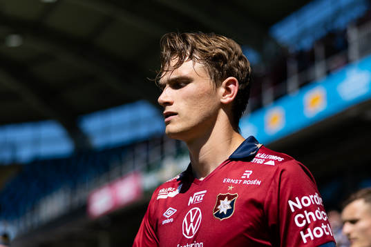 Örgrytes Christoffer Styffe innan fotbollsmatchen i