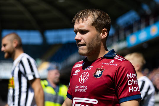 Örgrytes Hampus Dahlqvist innan fotbollsmatchen i