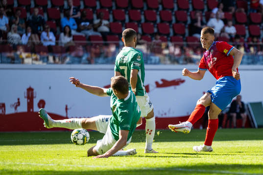 Helsingborgs Erik Ring gör 2-2