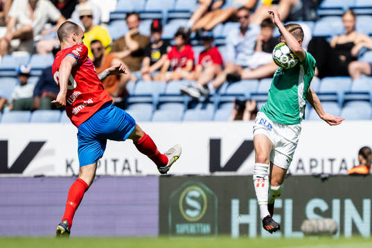 Helsingborgs Adam Hellborg och Jönköpings Södras Taylor