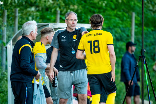 Västra Ingelstads assisterande tränare Anders Lundell och