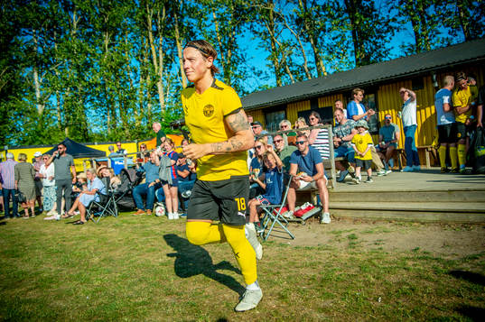 Västra Ingelstads Filip Björk kommer ut innan