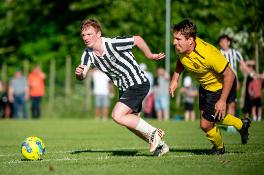 Landskronas Sam Hegdal mot Västra Ingelstads Jesper