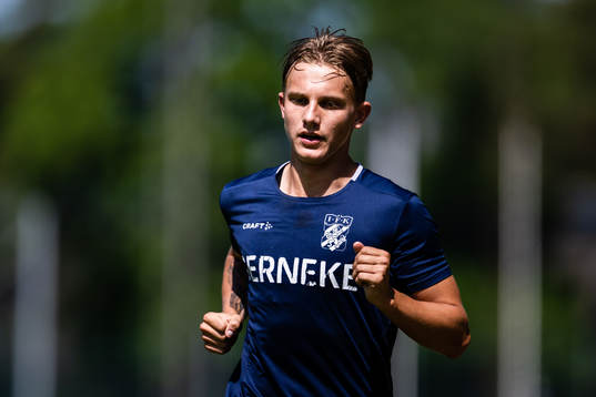 Linus Carlstrand