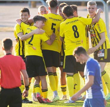 IFK Hässleholm jublar i matchen i division 2 mellan IFK