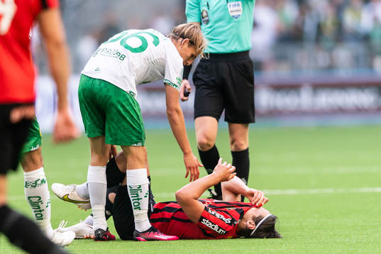 Hammarbys Markus Karlsson och Brommapojkarnas Kevin