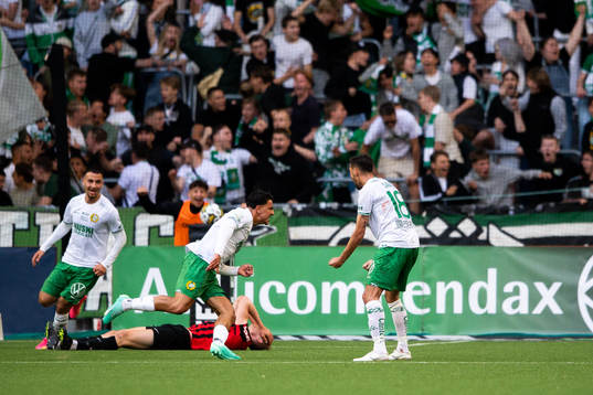 Hammarbys Jusef Erabi jublar
