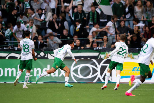 Hammarbys Jusef Erabi jublar