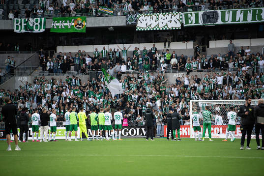 Hammarbys spelare tackar publiken