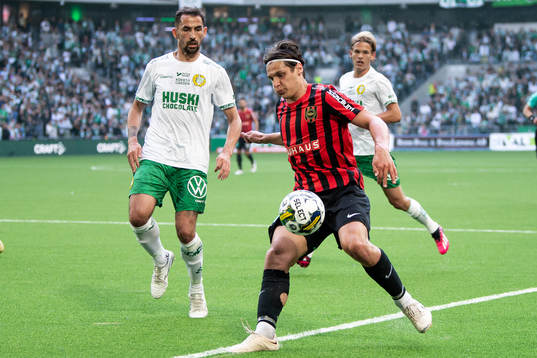 Hammarbys Loret Sadiku och Brommapojkarnas Kevin Ackermann