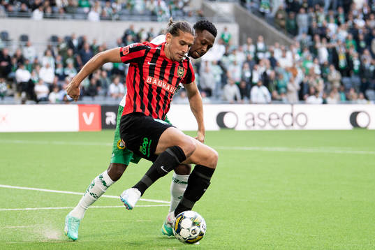 Brommapojkarnas Nikola Vasic och Hammarbys Shaquille Pinas