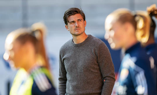 Djurgårdens tränare Magnus Pålsson  fotbollsmatchen i