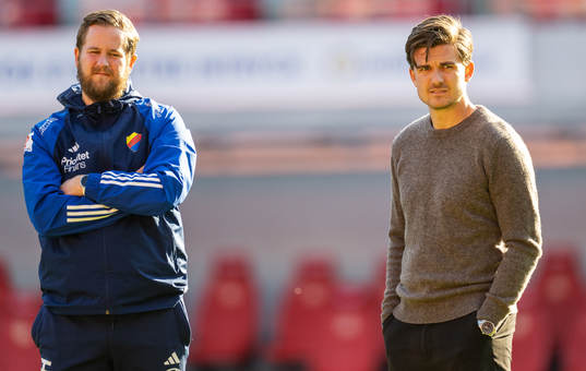 Djurgårdens tränare Magnus Pålsson  fotbollsmatchen i