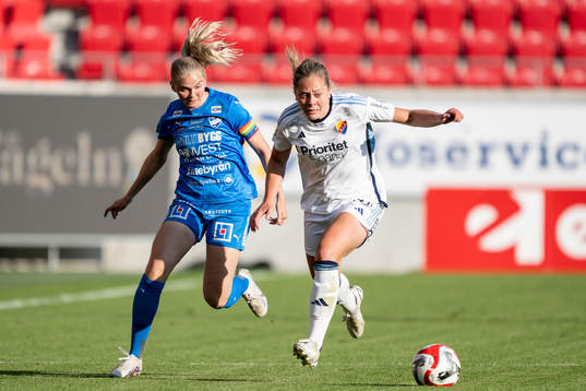 Kalmars Amanda Persson och Djurgårdens Alice Bergström