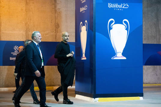 Head coach Pep Guardiola of Manchester City