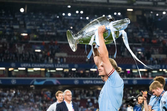Erling Braut Haaland of Manchester City celebrates with the