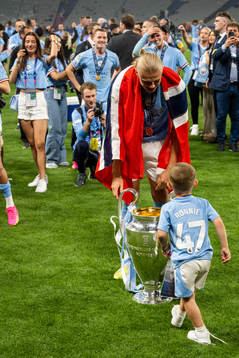 Erling Braut Haaland of Manchester City celebrates