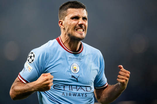 Rodrigo of Manchester City celebrates