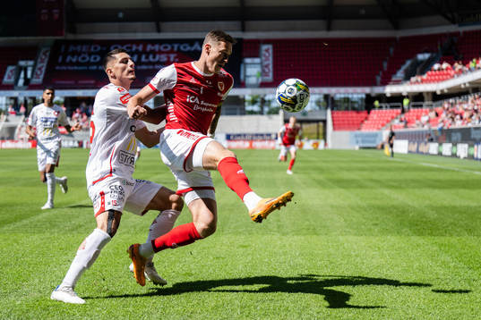 Degerfors Seid Korac och Kalmars Mileta Rajovic