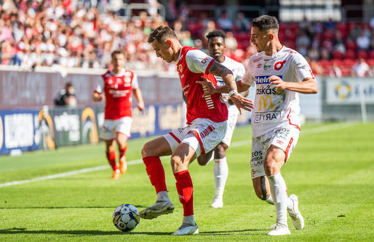 Kalmars Mileta Rajovic och Degerfors Seid Korac
