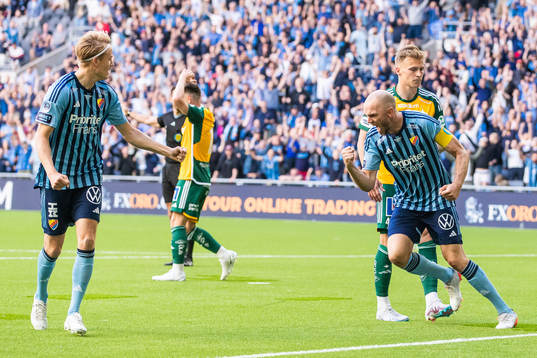 Djurgårdens Marcus Danielson jublar