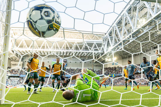 Djurgårdens Marcus Danielson kvitterar för Djurgården