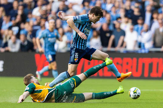 IFK Norrköpings Niklas Gunnarsson och Djurgårdens Oliver