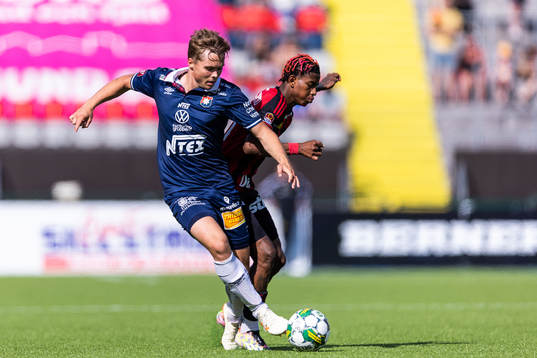 Örgrytes Linus Tagesson och Östersunds Chovanie Amatkarijo