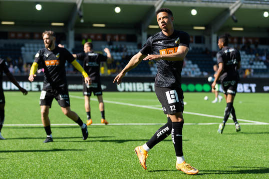 Häckens Tobias Sana