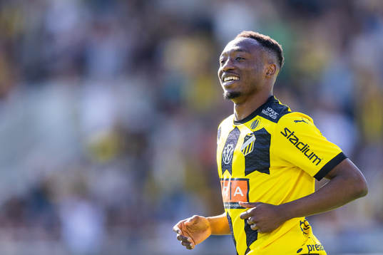 Häckens Benie Adama Traore jublar