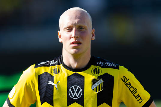 Häckens Valgeir Fridriksson på line up innan