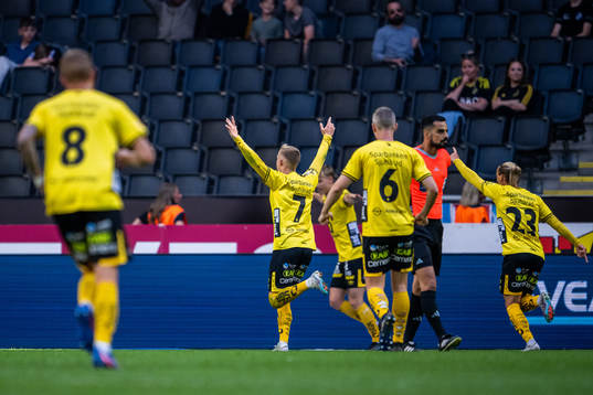 Elfsborgs Jacob Ondrejka jublar