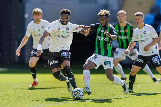GAISs Richard Emeka Friday och Örebros Nasiru Moro