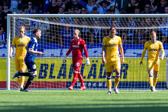 IFK Göteborgs målvakt Pontus Dahlberg deppar