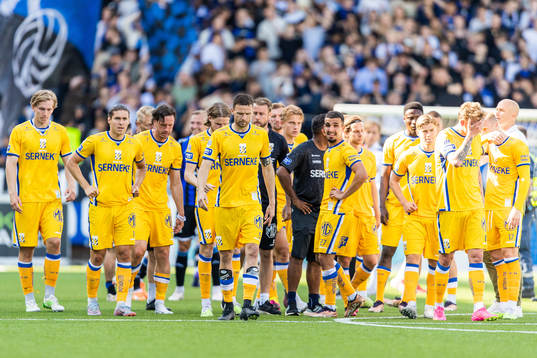 IFK Göteborgs Marcus Berg och lagkamrater deppar